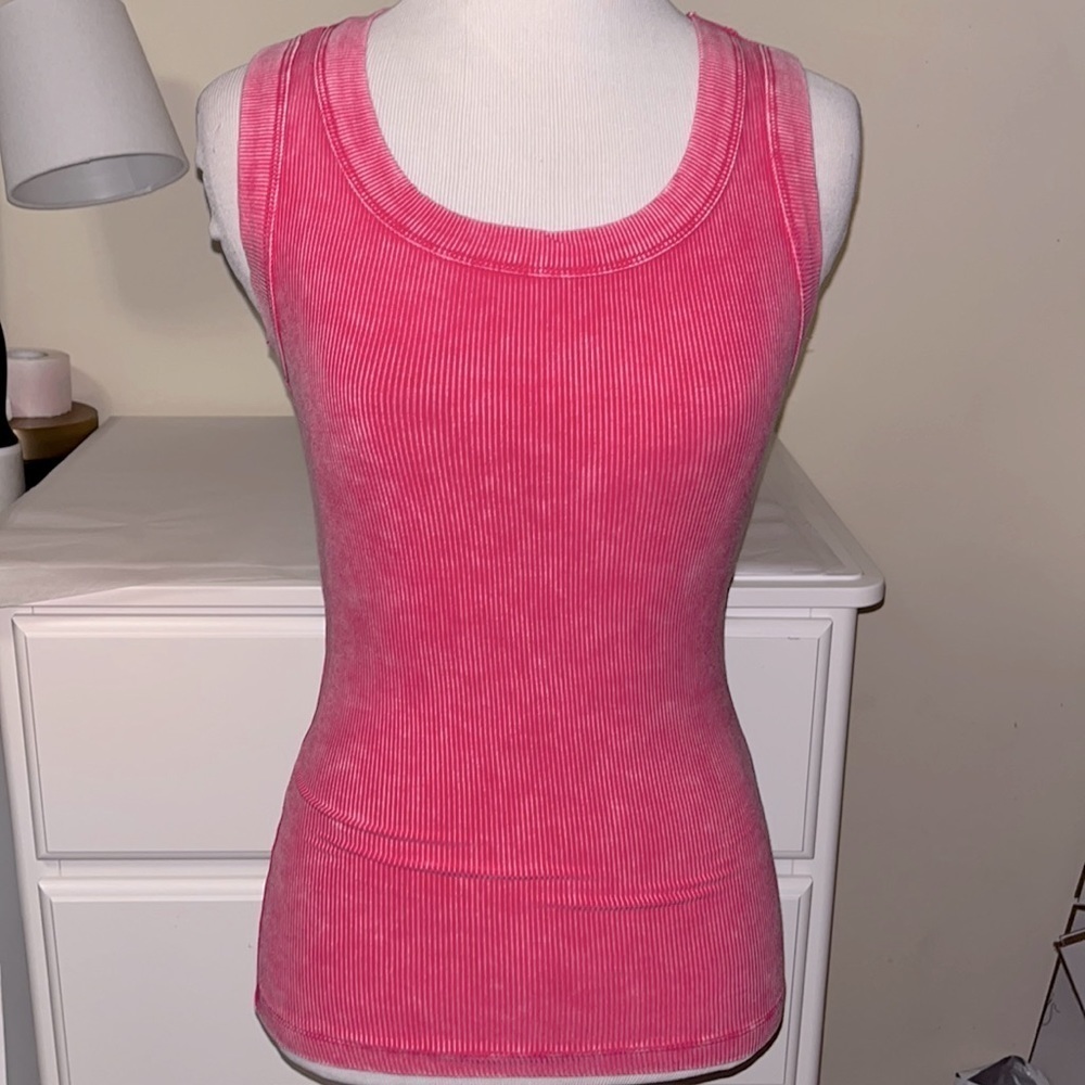 Zenana hot pink mineral washed super soft ribbed scoop neck tank top, new